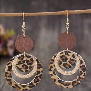 Leopard Print Dangle Earrings
